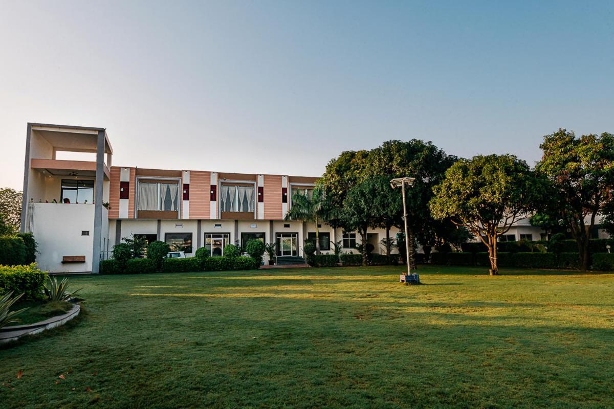 Aditya Palace Pushkar Dış mekan fotoğraf